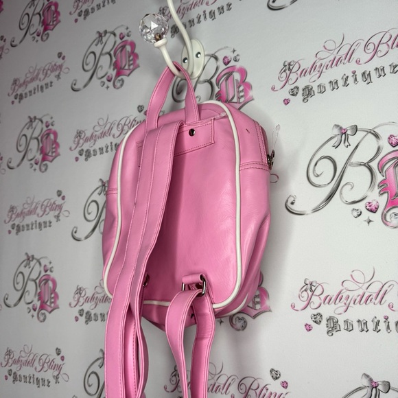 Roots Backpack pink 2000s sporty preppy athletic style 73 fuzzy logo zippers - Picture 13 of 14